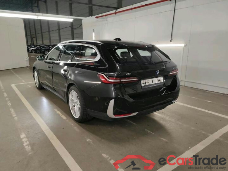 BMW I5 Touring i5 Touring eDrive40 250kW 250kW/340pk  5D/P Auto-1 - WLTP onvolledig #3