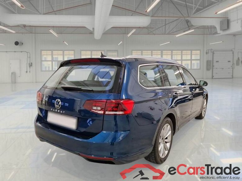 VOLKSWAGEN PASSAT / 2019 / 5P / STATION WAGON VAR. 2.0TDI SCR EVO 110KW BUSINESS DSG #2