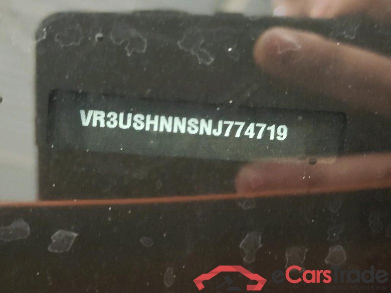 Peugeot 2008 GT Pack 1.2 Puretech 155 EAT8 5d #6