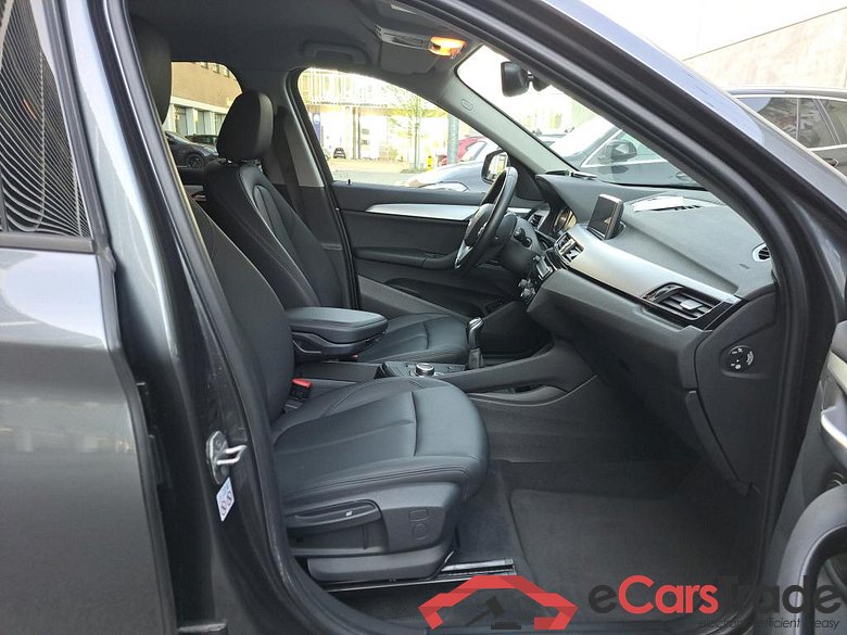 BMW - BMW X1 sDrive18d 136PK Business Edition Advantage With Heated Seats & Removable Towing Hook #3