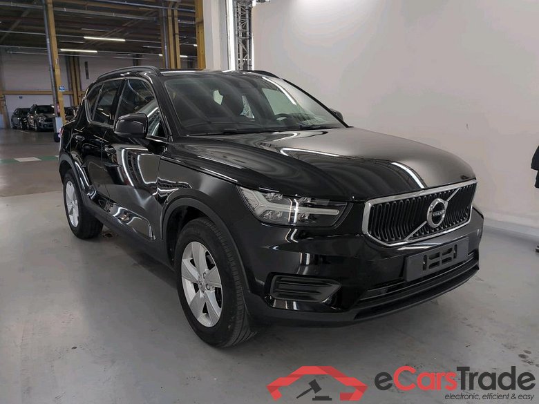VOLVO XC40 1.5 T2 GEARTRONIC MOMENTUM CORE #2