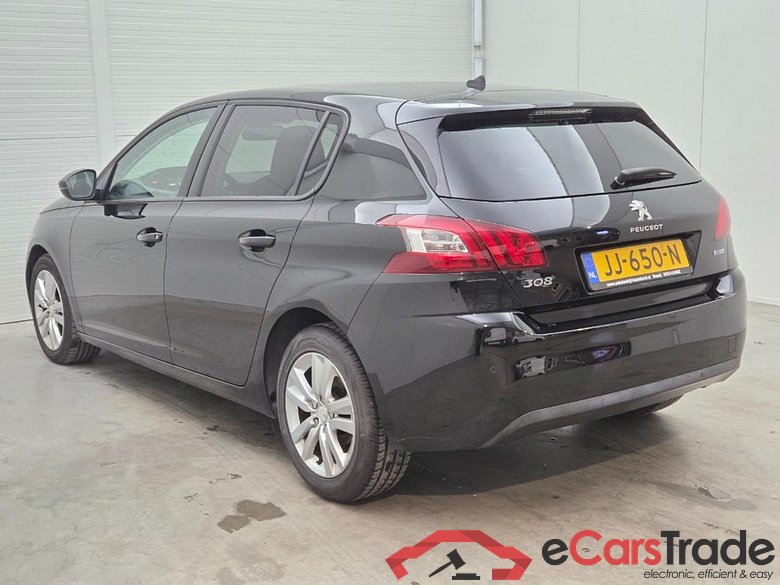PEUGEOT 308 1.2 PureTech Blue Lease Executive #3