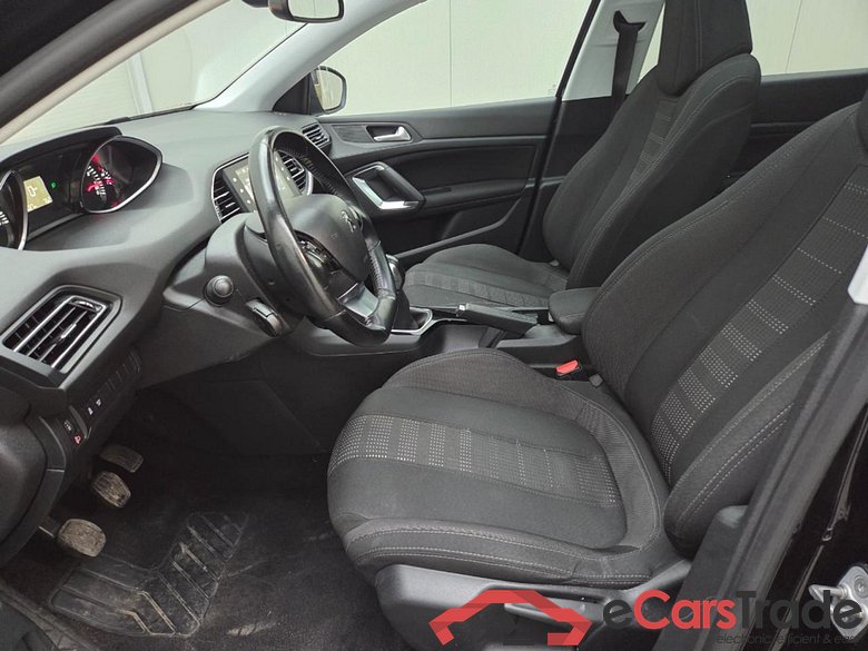 PEUGEOT 308 1.2 PureTech Blue Lease Executive #5