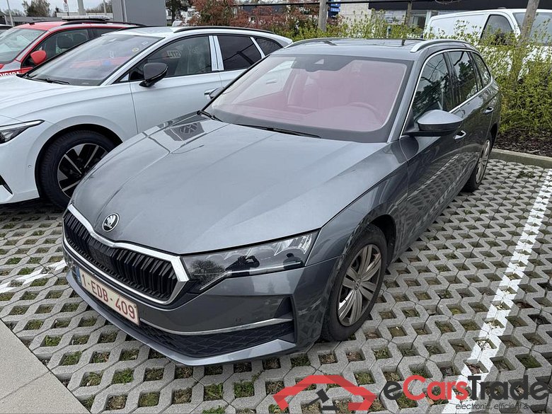 SKODA Octavia Combi 1.5 TSI eTec MHEV Corporate DSG #2