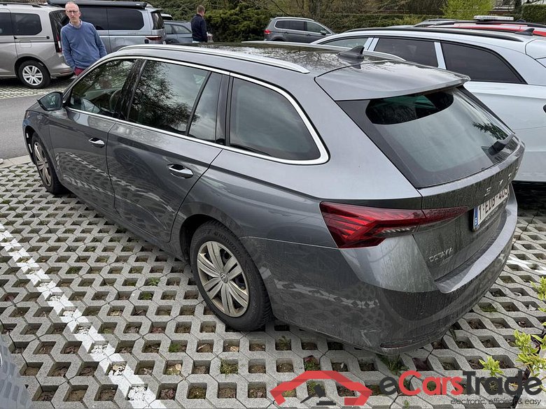 SKODA Octavia Combi 1.5 TSI eTec MHEV Corporate DSG #3