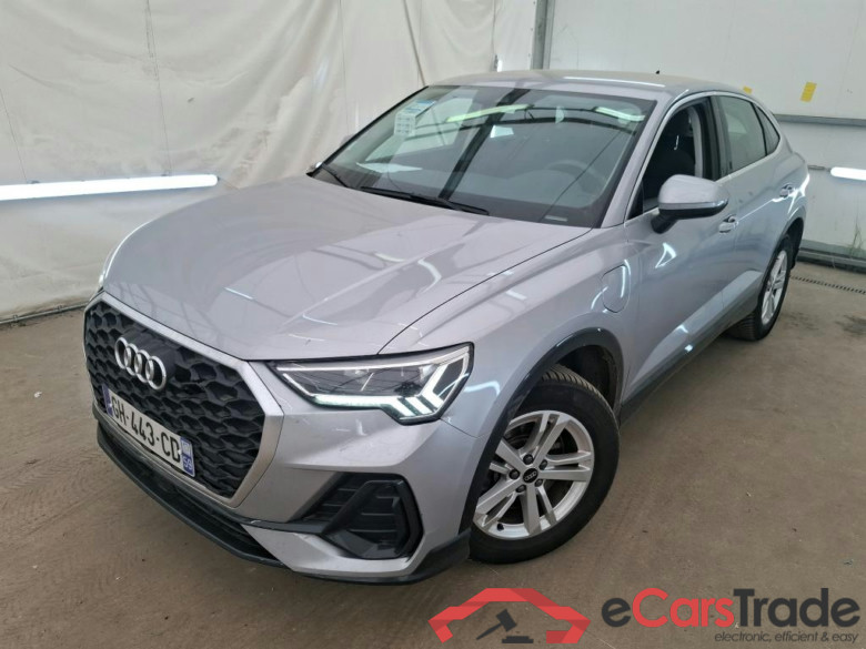AUDI Q3 Sportback / 2019 / 5P / SUV 45 TFSI E 245 S TRONIC BUSINESS LINE #1