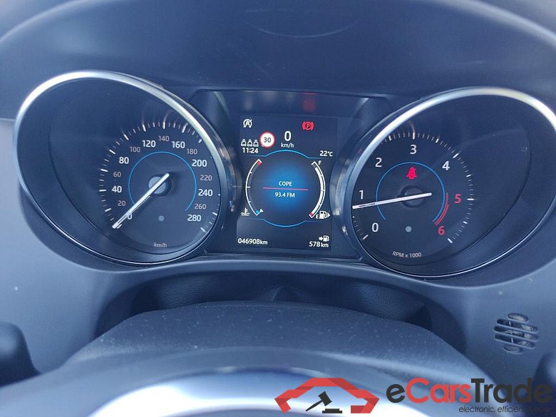 JAGUAR F-Pace / 2015 / 5P / todoterreno 2.0L i4D 120kW Prestige #4