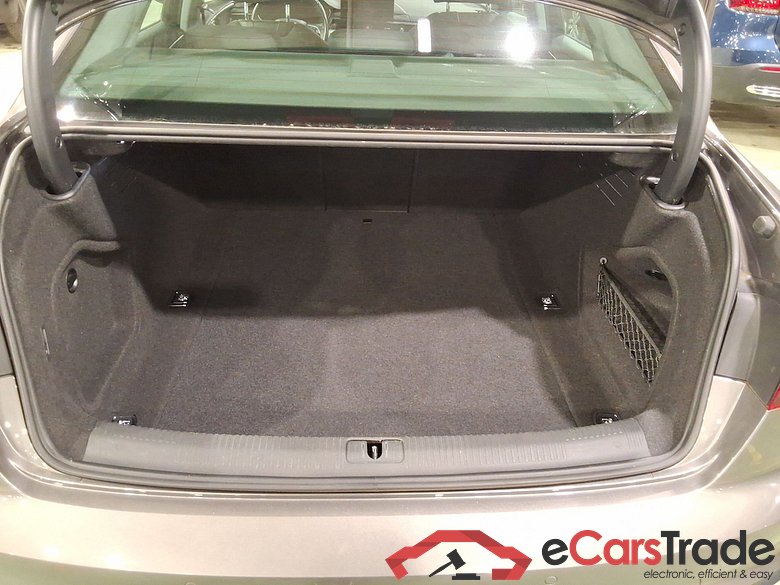 AUDI A4 - 2020 35 TFSI Advanced S tronic #3