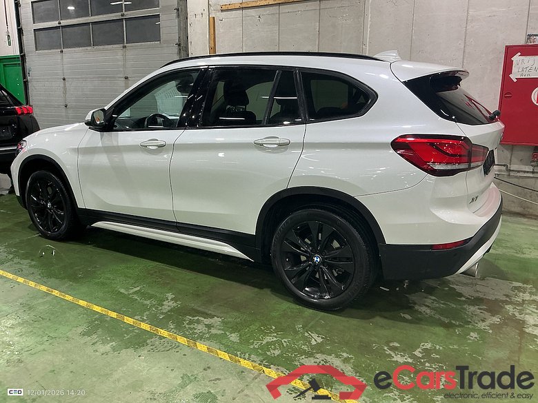 BMW X1 2.0 SDRIVE20I DCT #3