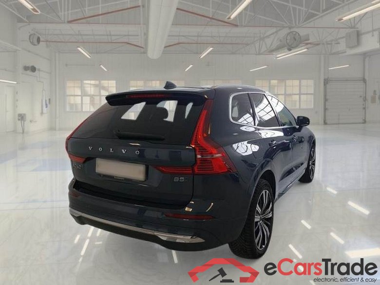 VOLVO XC60 / 2021 / 5P / SUV B5 D AWD AUTOMATICO ULTIMATE BRIGHT #2