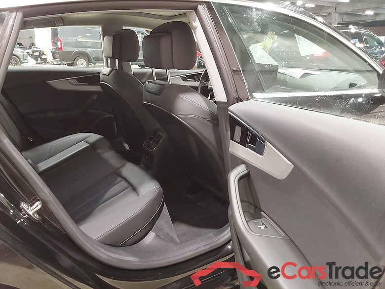 AUDI A5 SPORTBACK DIESEL - 2020 35 TDi Business Edition Advanced S tron. #4