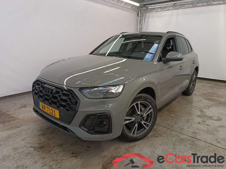 AUDI Q5 - 2021 50 TFSIe 265 Quattro PHEV S line S tronic 5d #1
