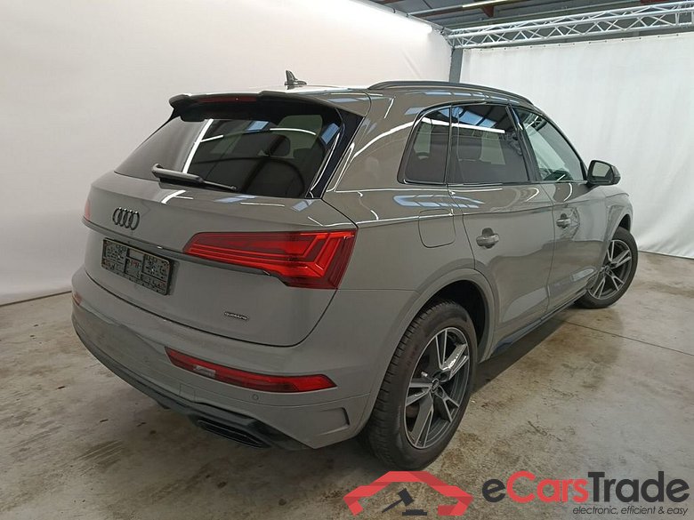AUDI Q5 - 2021 50 TFSIe 265 Quattro PHEV S line S tronic 5d #2