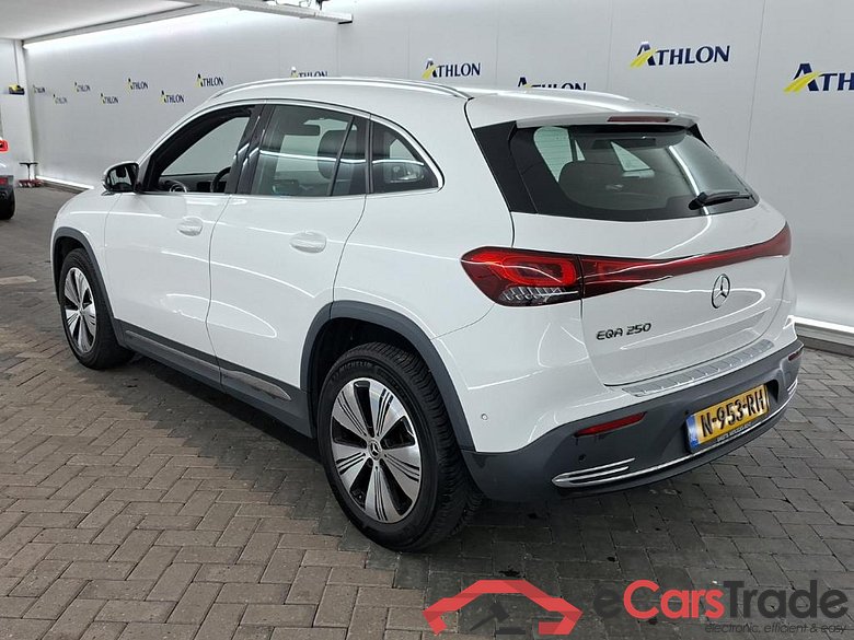 MERCEDES-BENZ EQA 250 Business Solution Luxury auto 5D 140kW #4