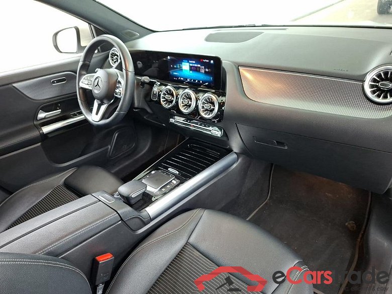 MERCEDES-BENZ EQA 250 Business Solution Luxury auto 5D 140kW #6