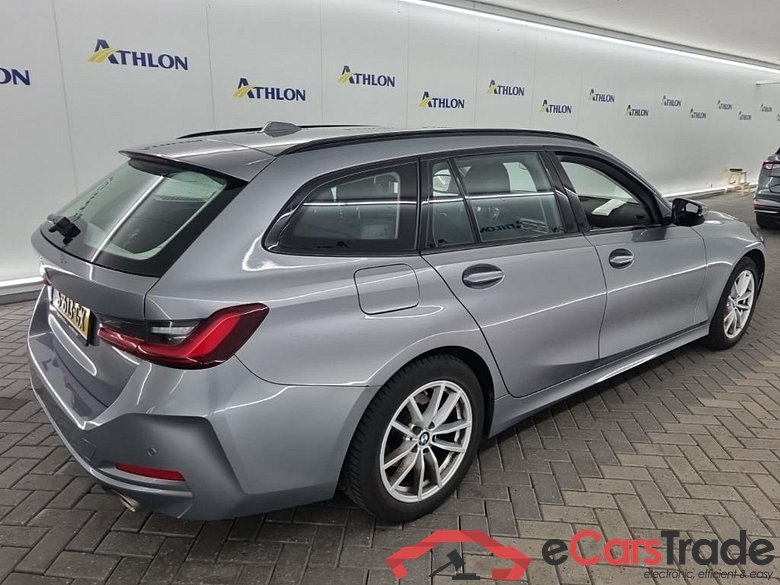BMW 3-serie Touring 318iA 5D 115kW #3