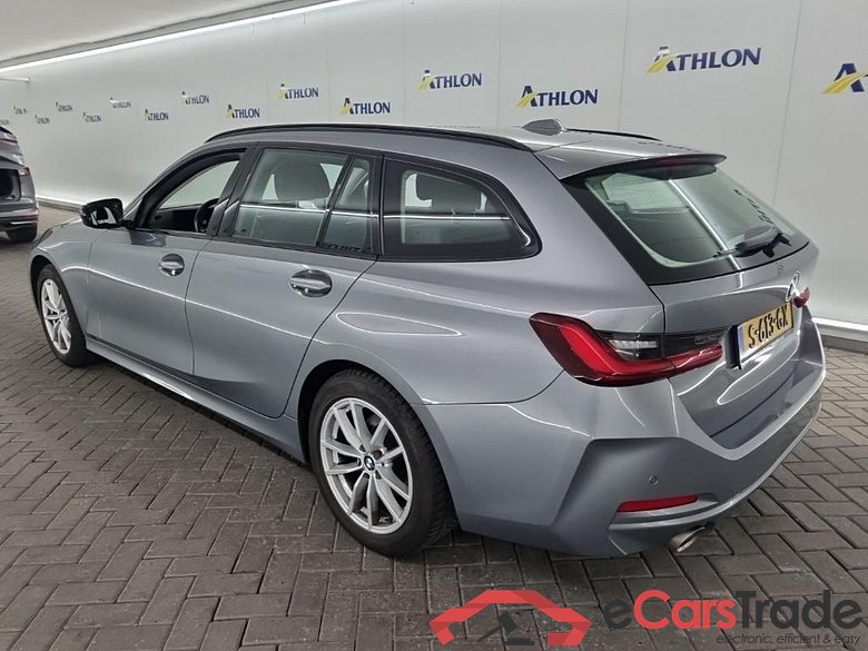 BMW 3-serie Touring 318iA 5D 115kW #4