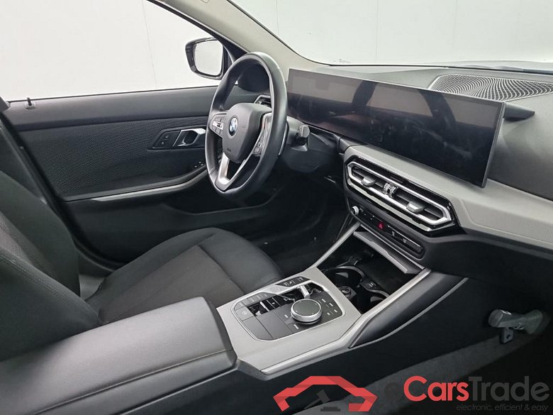 BMW 3-serie Touring 318iA 5D 115kW #6