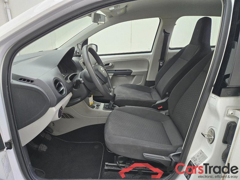 SEAT Mii 1.0 Style Intense #5