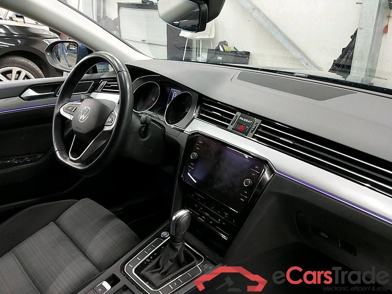 VOLKSWAGEN - VW  PASSAT VARIANT TDI 122PK DSG Style Business Pack Airco & Winter & LED Matrix #3