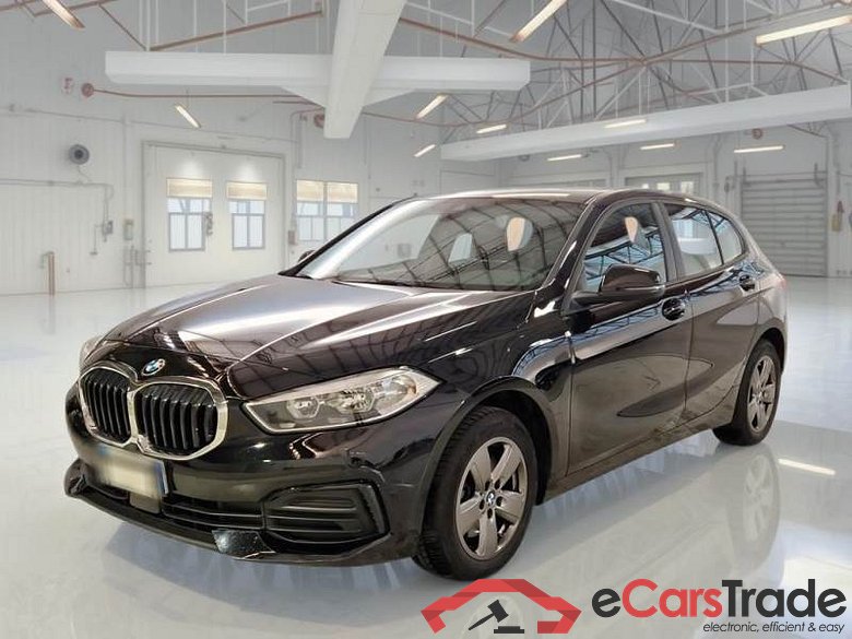 BMW SERIE 1 / 2019 / 5P / BERLINA 116D BUSINESS ADVANTAGE #1