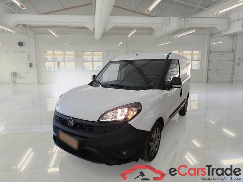 FIAT DOBLÒ CARGO / 2014 / 4P / VETT. FURGONATA CH1 LOUNGE 1.6 MJET 120CV E6D SeS