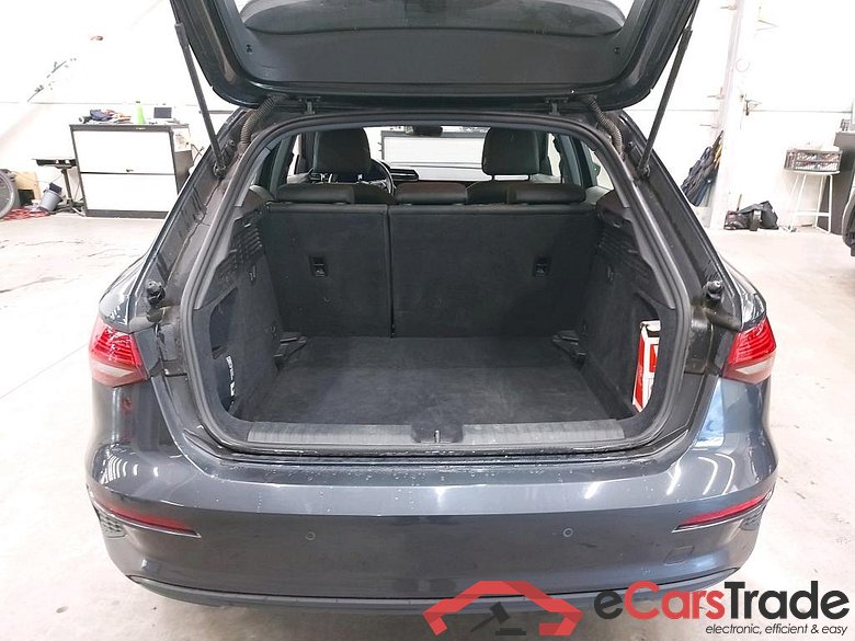 Audi A3 SB 2.0 30 TDi LED Virtual Navi KeylessGo Klima PDC ... #6