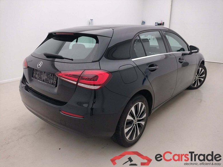 MERCEDES-BENZ A-KLASSE 250E BUSINESS SOL. AUT. #2