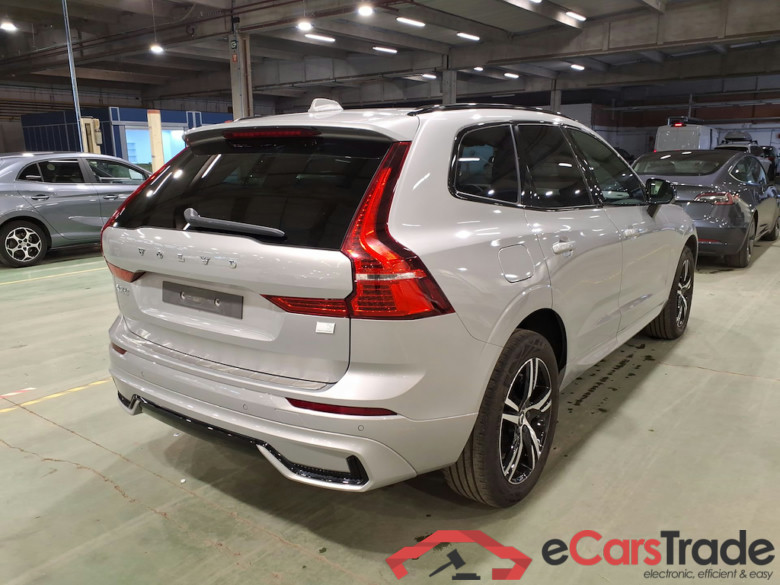 VOLVO XC60 2.0 T6 PHEV R-DESIGN AUTO 4WD #4