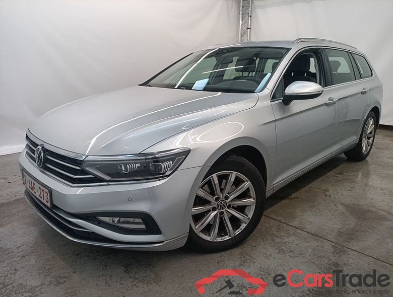 Volkswagen Passat Variant 2.0 TDI SCR 110kW DSG7 Elegance Business 5d #1