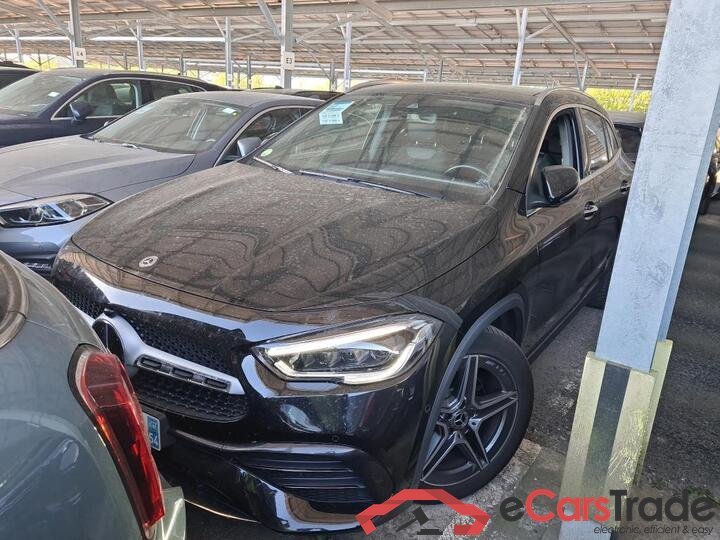 Mercedes GLA 200d AMG Night Aut. Pano LED-Multibeam Widescreen Ambient Navi 1/2 Sport-Leather-Alcantara KeylessGo Camera Klima PDC ...