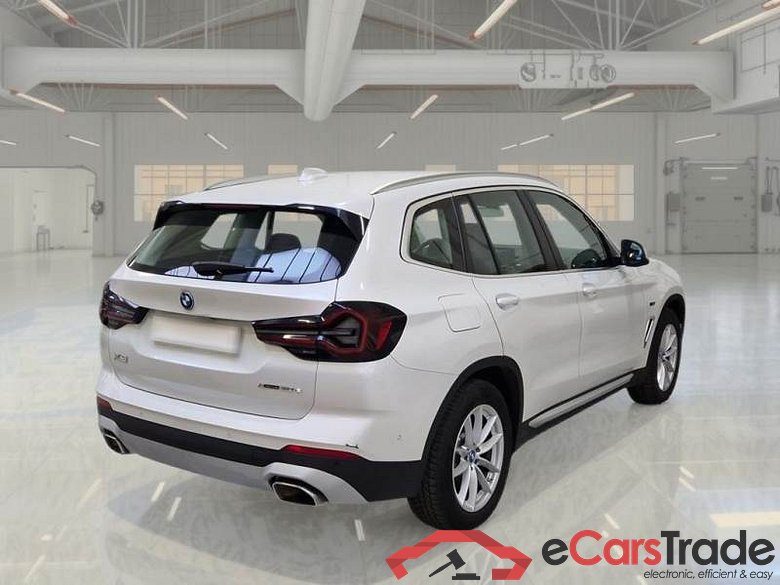 BMW X3 / 2021 / 5P / SUV XDRIVE 30E #2