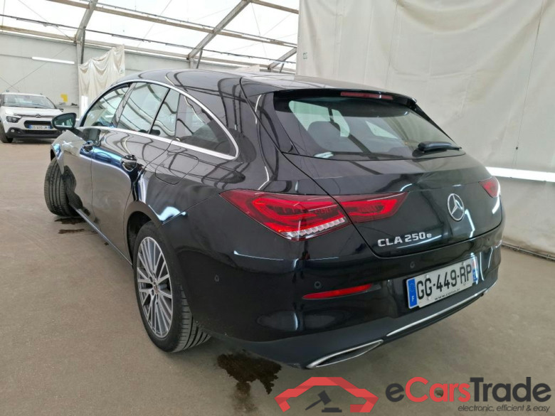 MERCEDES-BENZ CLA Shooting Brake / 2019 / 5P / Break CLA 250 e Business Line #2