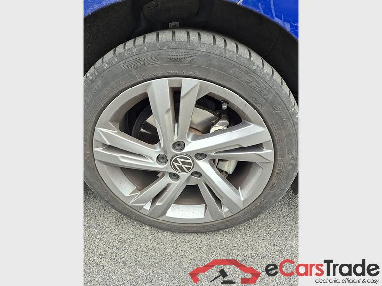 VOLKSWAGEN Golf VIII Golf R-Line Business Premium 1.5 TSI 96 kW (130 ch) 6 vitesses manuel #5