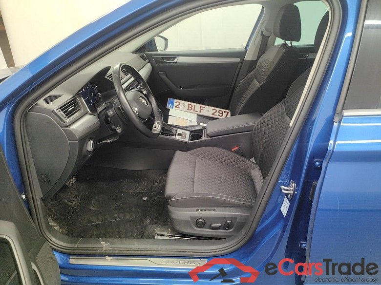 Skoda Superb Combi 2.0 CRTDI 90kW DSG7 Clever 5d #3