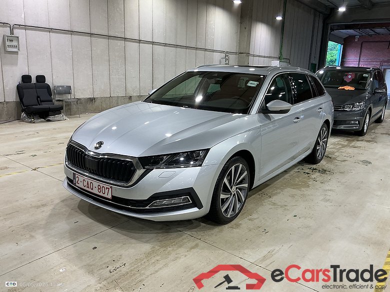 SKODA OCTAVIA COMBI 2.0 CRTDI 85KW CLEVER+ #1