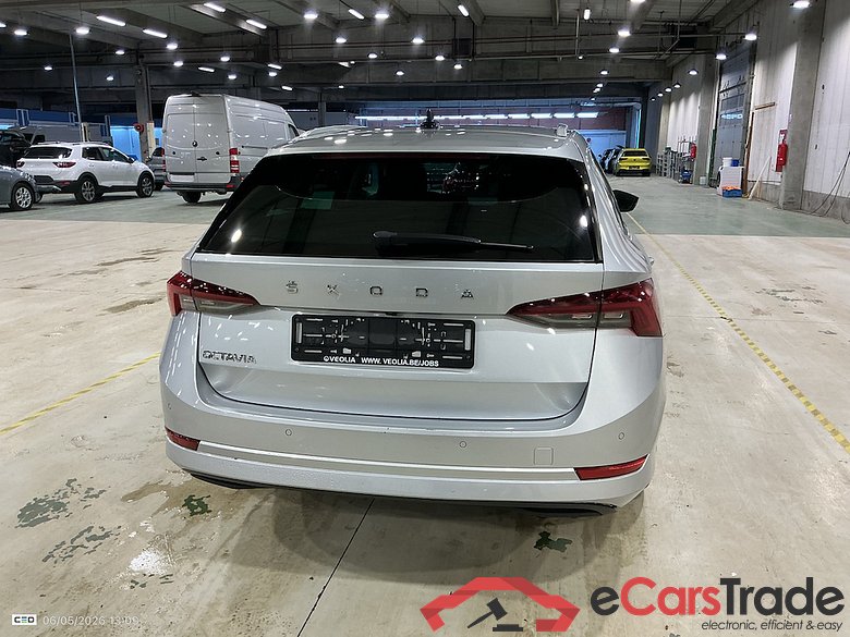 SKODA OCTAVIA COMBI 2.0 CRTDI 85KW CLEVER+ #5