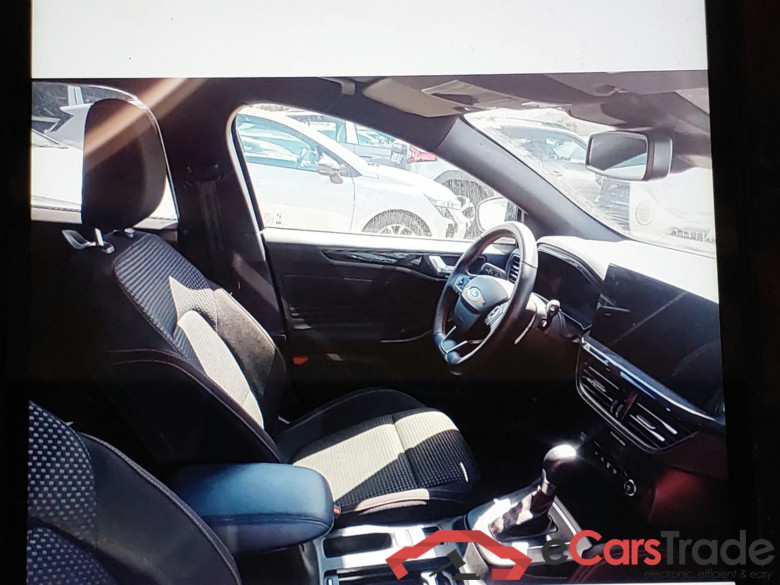 FORD Focus Sportbreak 1.0 Ecoboost 114KW 155CV S6.2 AutomÃ¡tic ST-LINE X(Winterpack) #3