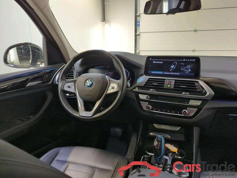 BMW iX3 Executive #3