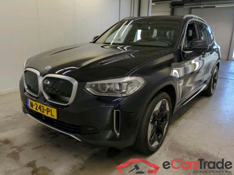 BMW iX3 Executive #1