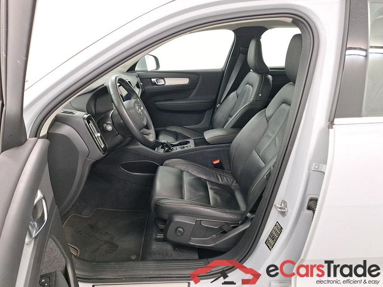 VOLVO XC40 1.5 T4 RECHARGE GEARTR. INSCRIPTION EXPR #5