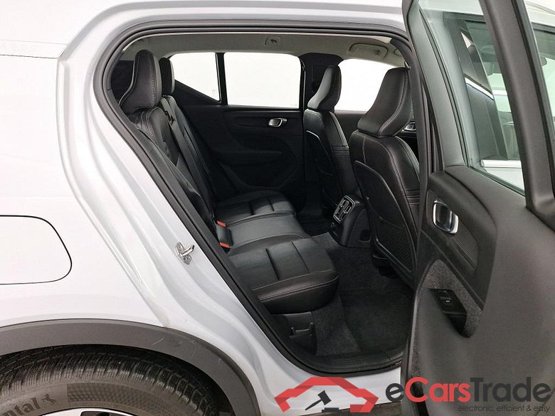 VOLVO XC40 1.5 T4 RECHARGE GEARTR. INSCRIPTION EXPR #6