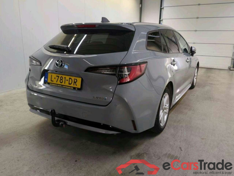 TOYOTA Corolla Touring Sports 1.8 Hybrid Active #2