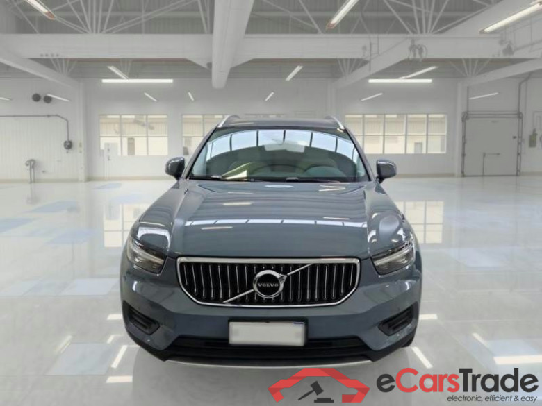 VOLVO XC40 / 2017 / 5P / SUV T5 PLUG-IN HYBRID AUTO RECHARGE INSCR. #6