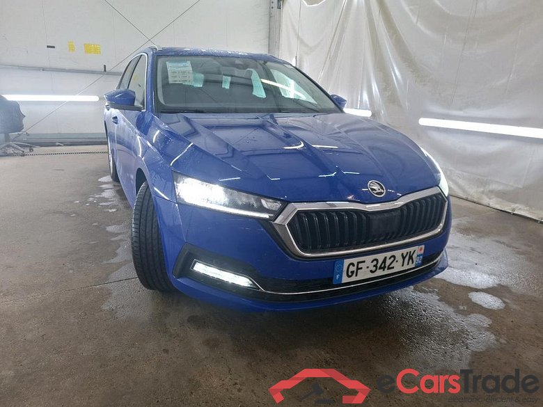 SKODA Octavia Combi / 2020 / 5P / Break 1.5 TSI mHEV e-TEC 150 DSG7 Style #4