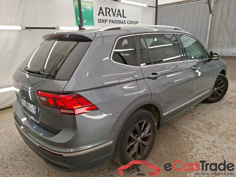 VOLKSWAGEN Tiguan Allspace / 2021 / 5P / SUV 2.0 TDI 150 DSG7 Life Business #3