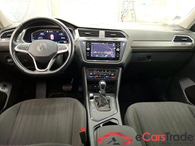 VOLKSWAGEN Tiguan Allspace / 2021 / 5P / SUV 2.0 TDI 150 DSG7 Life Business #5