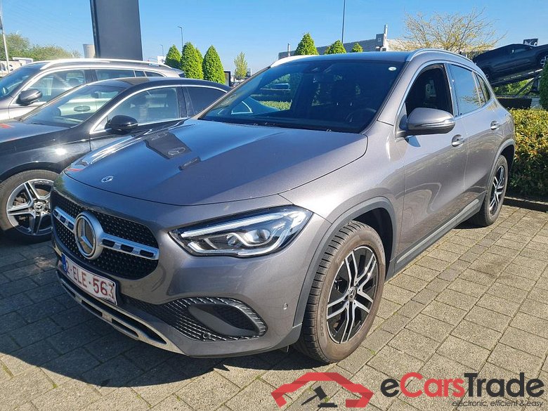 Mercedes GLA 250e Plug-In Hybrid Luxury Aut. LED-Xenon Widescreen Navi 1/2 Sport-Leather KeylessGo Camera Klima PDC ... #1