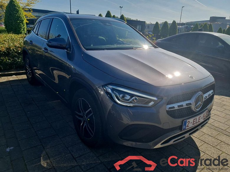 Mercedes GLA 250e Plug-In Hybrid Luxury Aut. LED-Xenon Widescreen Navi 1/2 Sport-Leather KeylessGo Camera Klima PDC ... #2