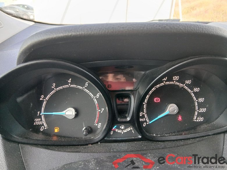 FORD Transit Courier/2014/4P/furgón der.turis Van 1.0 EcoBoost 75kW Trend #4